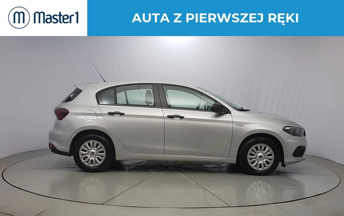 Fiat Tipo cena 43850 przebieg: 92368, rok produkcji 2019 z Chociwel małe 191